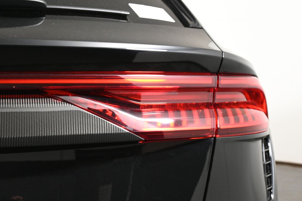 Thumbnail: 2024 Audi RS Q8 - 13