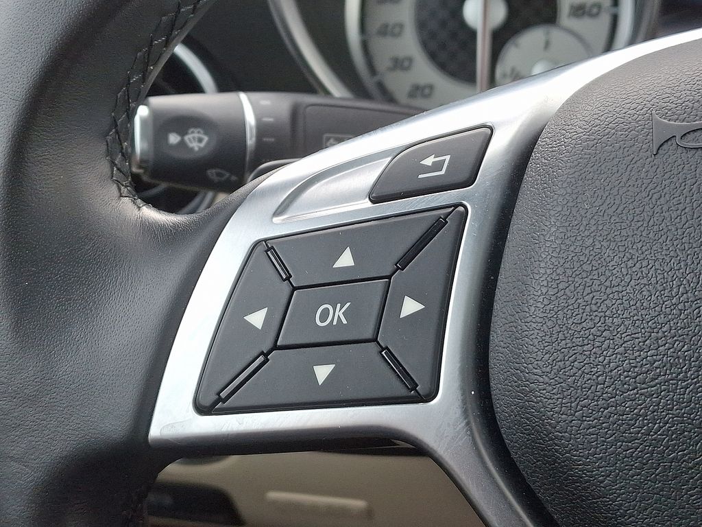 Thumbnail: 2016 Mercedes-Benz SLK - 21