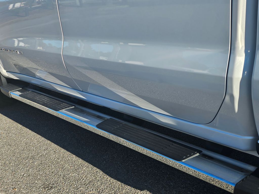 2022 GMC Sierra 1500 Limited Denali - 11