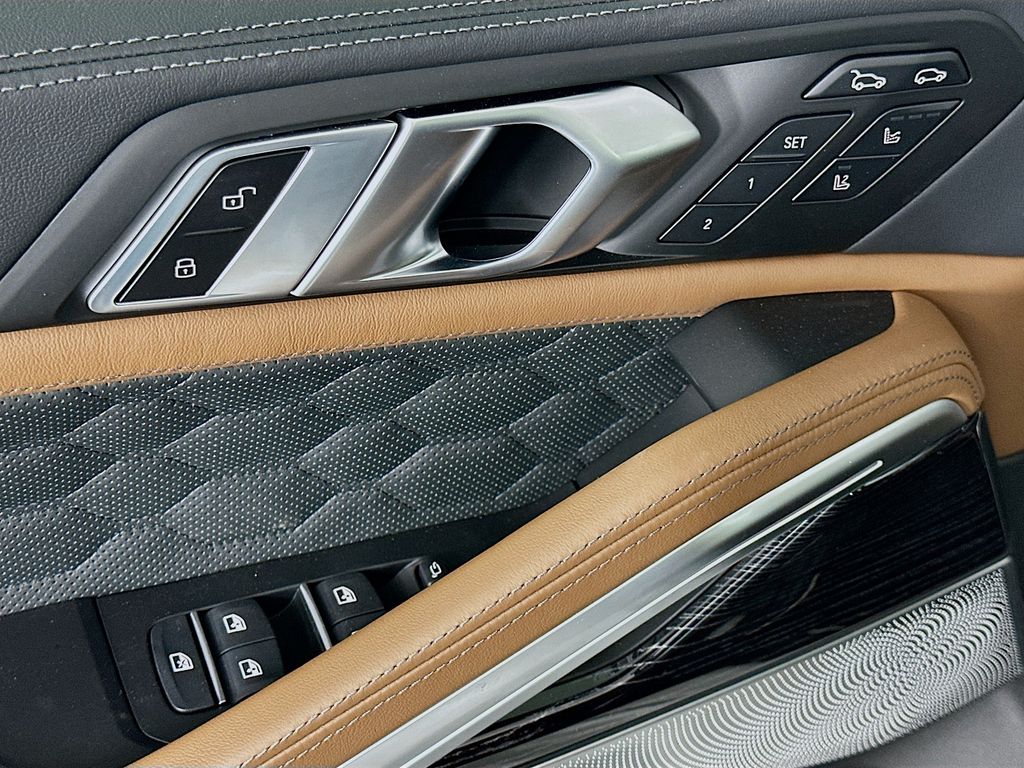 2025 BMW X6 M 20