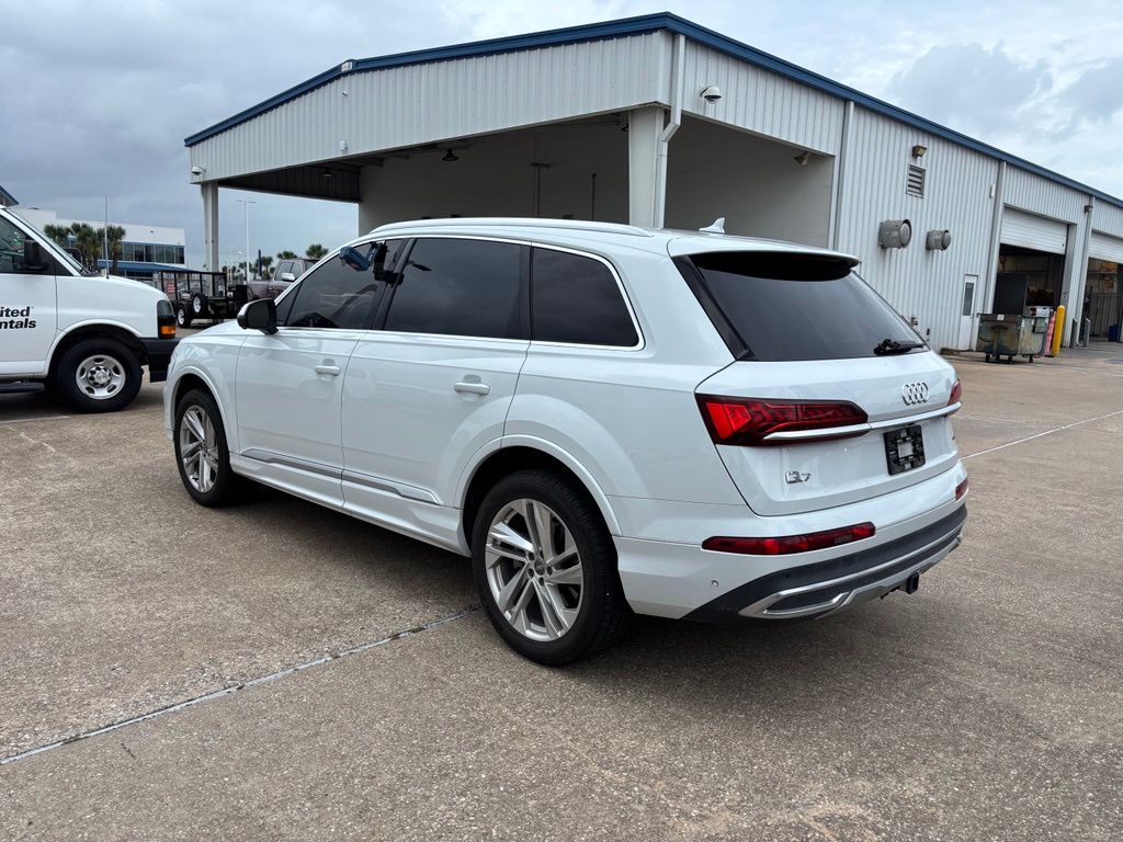 2020 Audi Q7 55 Premium Plus White at Ultimate Motorsports