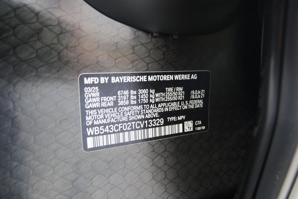 2026 BMW iX  27