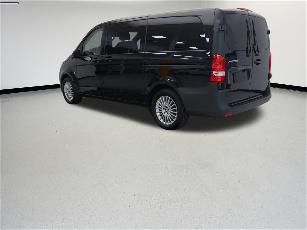 Thumbnail: 2023 Mercedes-Benz Metris - 3