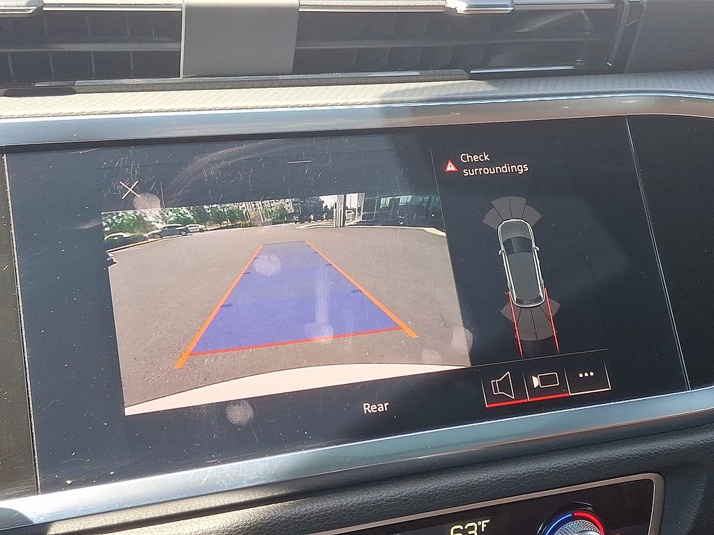 2022 Audi Q3 Premium 18