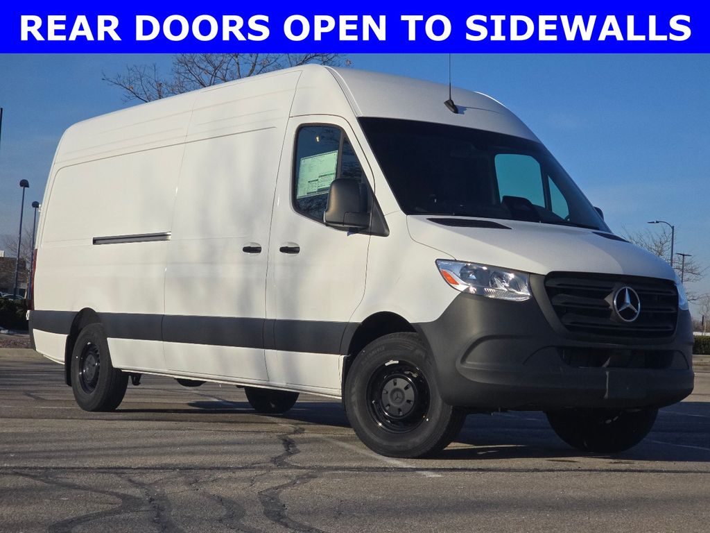 2025 Mercedes-Benz Sprinter 2500 Cargo 170 WB