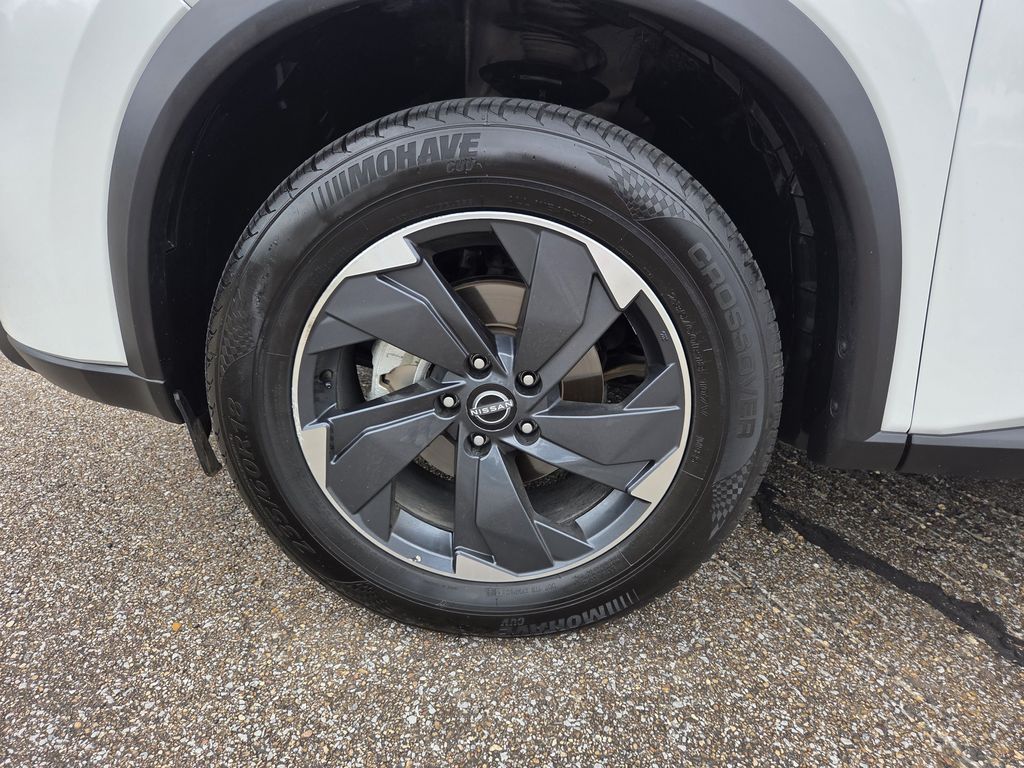 Used 2024 Nissan Rogue SUV