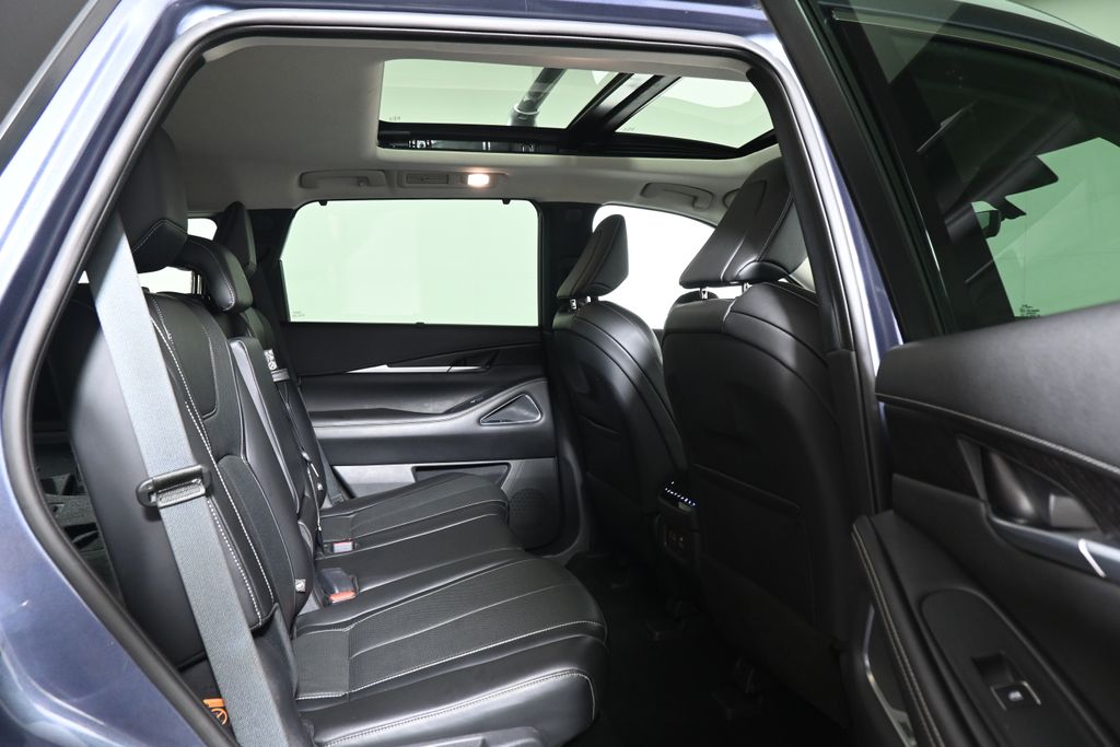 Thumbnail: 2022 INFINITI QX60 - 25