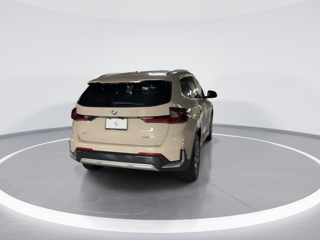 Thumbnail: 2026 BMW X1 - 7