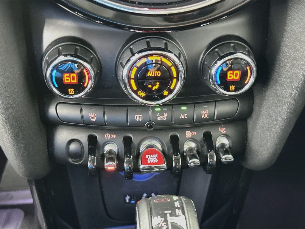 Thumbnail: 2016 MINI Cooper - 15