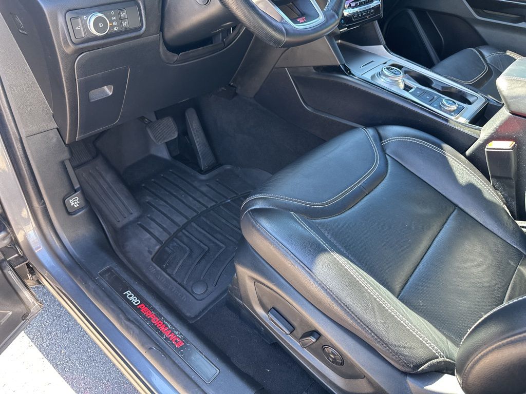 Used Car 2021 Ford Explorer  St For Sale Under $35,000 In Austin, Texas