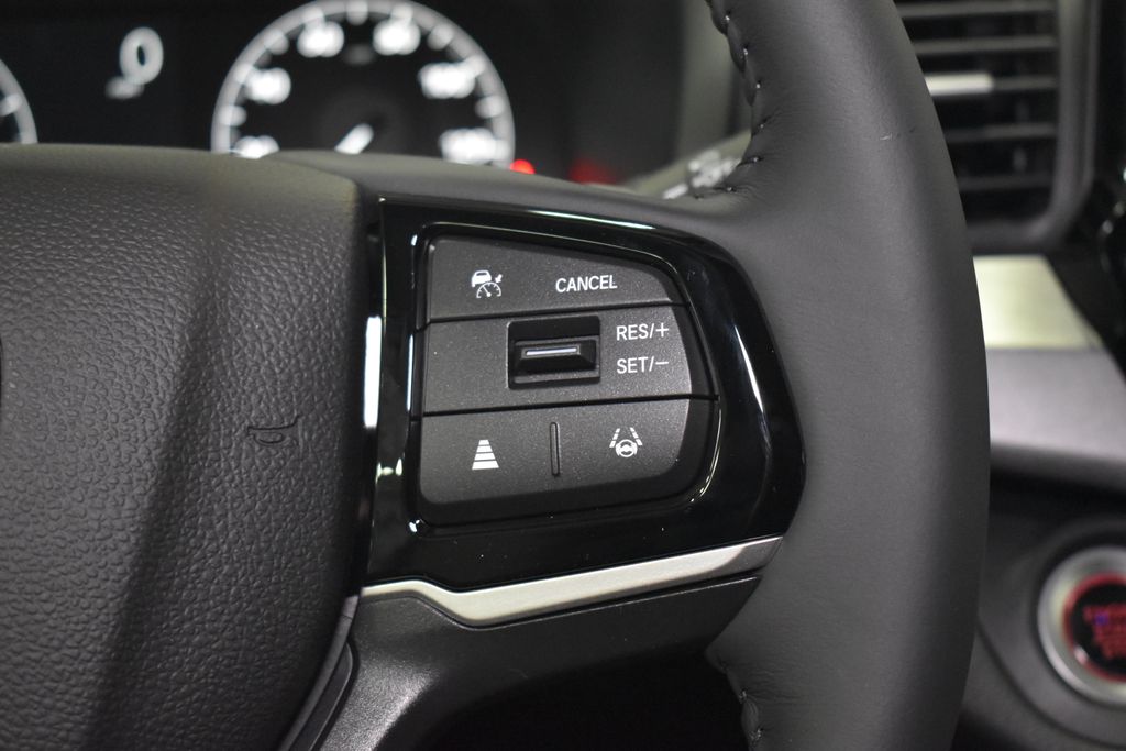 Thumbnail: 2026 Honda Odyssey - 17