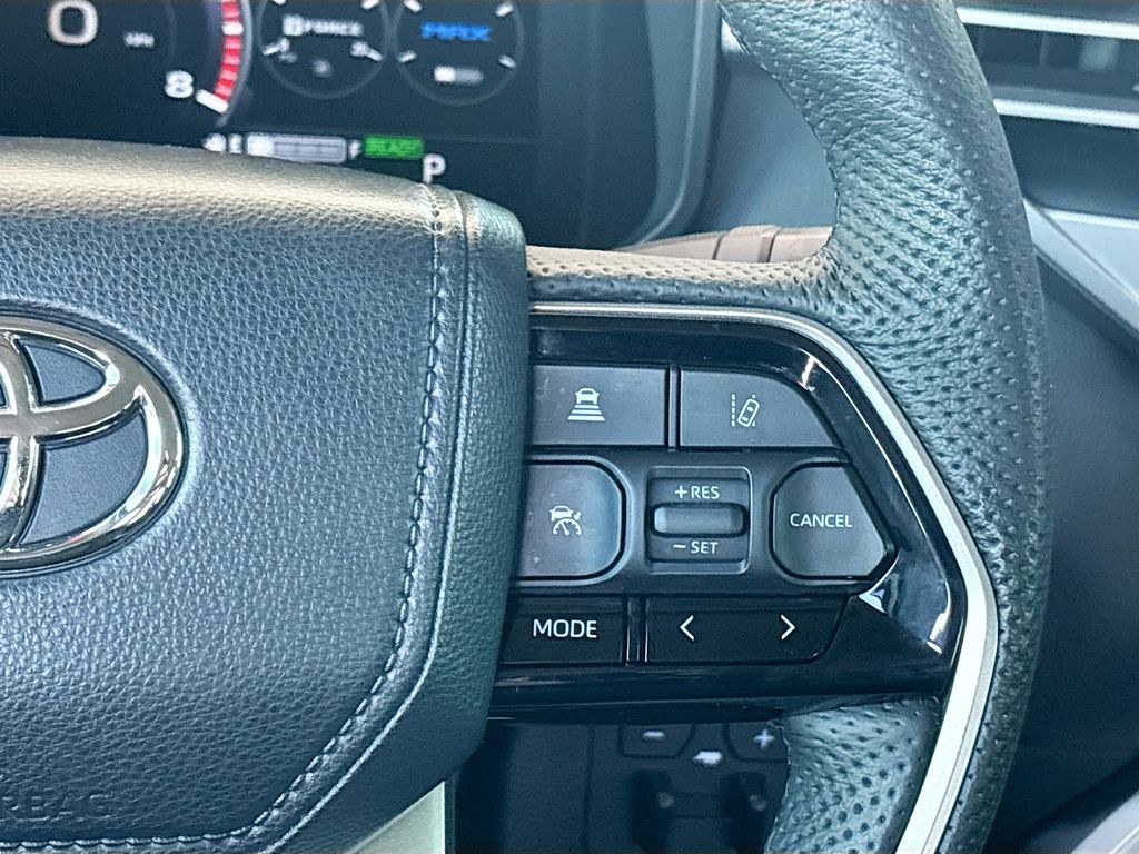 Thumbnail: 2023 Toyota Tundra - 12