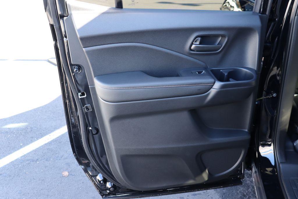 Thumbnail: 2026 Honda Ridgeline - 11