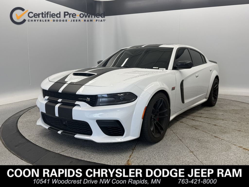 White Knuckle Clearcoat 2021 Dodge Charger Sedan Rear-Wheel Drive 8-Speed Automatic