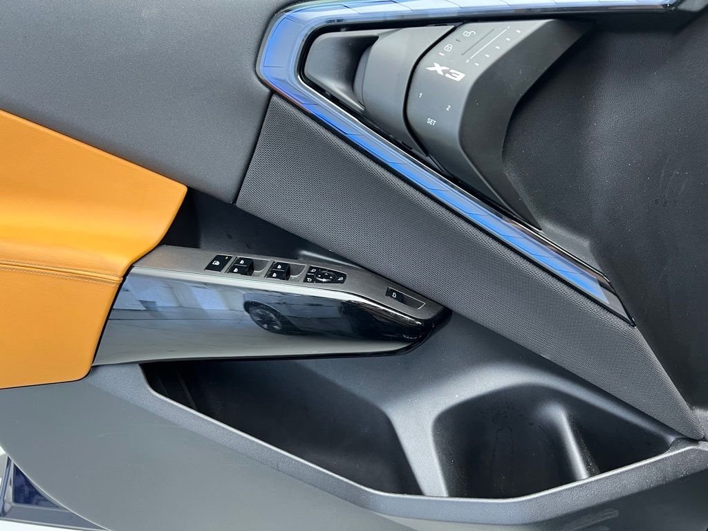 Thumbnail: 2025 BMW X3 - 19