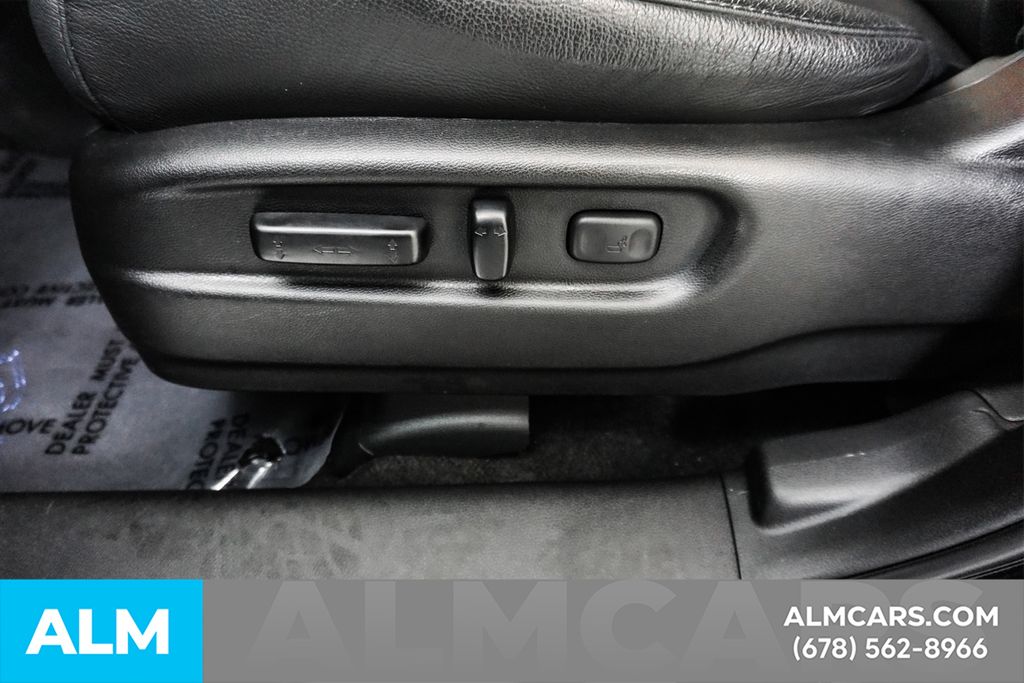 Used 2021 Black Honda Touring image 27