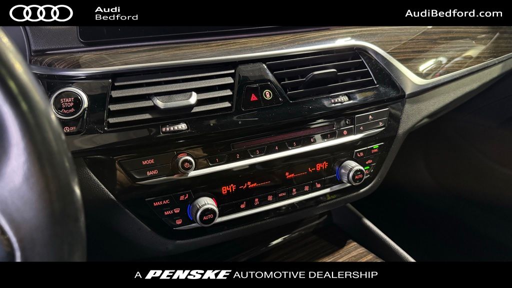 Thumbnail: 2018 BMW 5 Series - 16