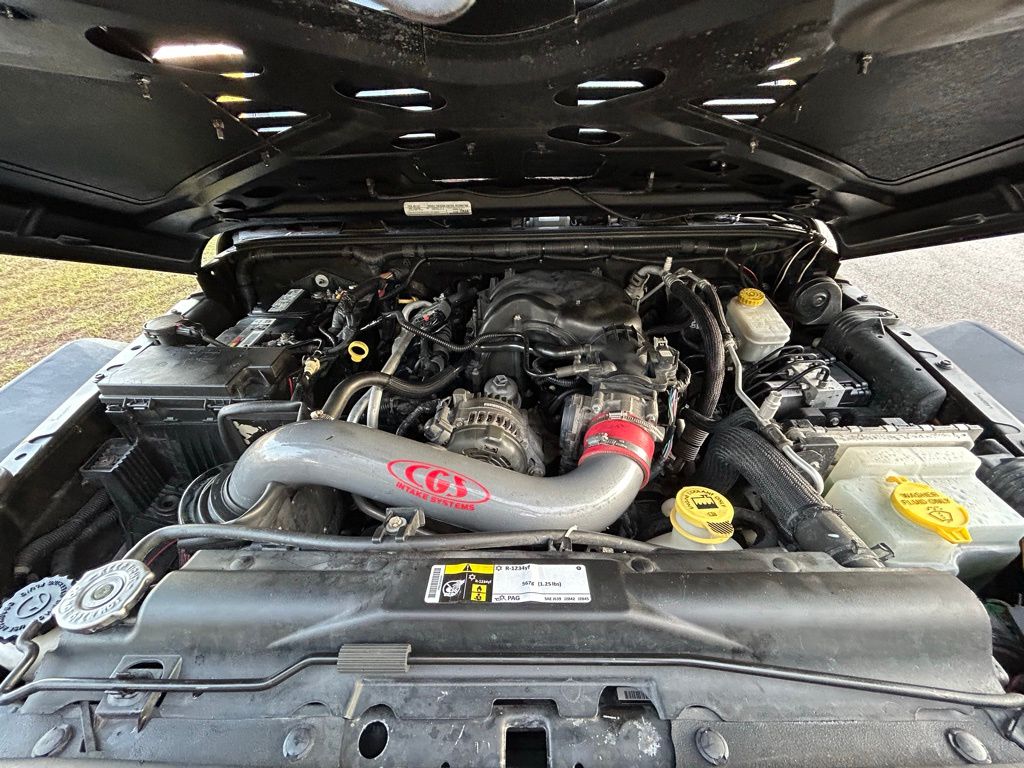 Thumbnail: 2015 Jeep Wrangler - 11