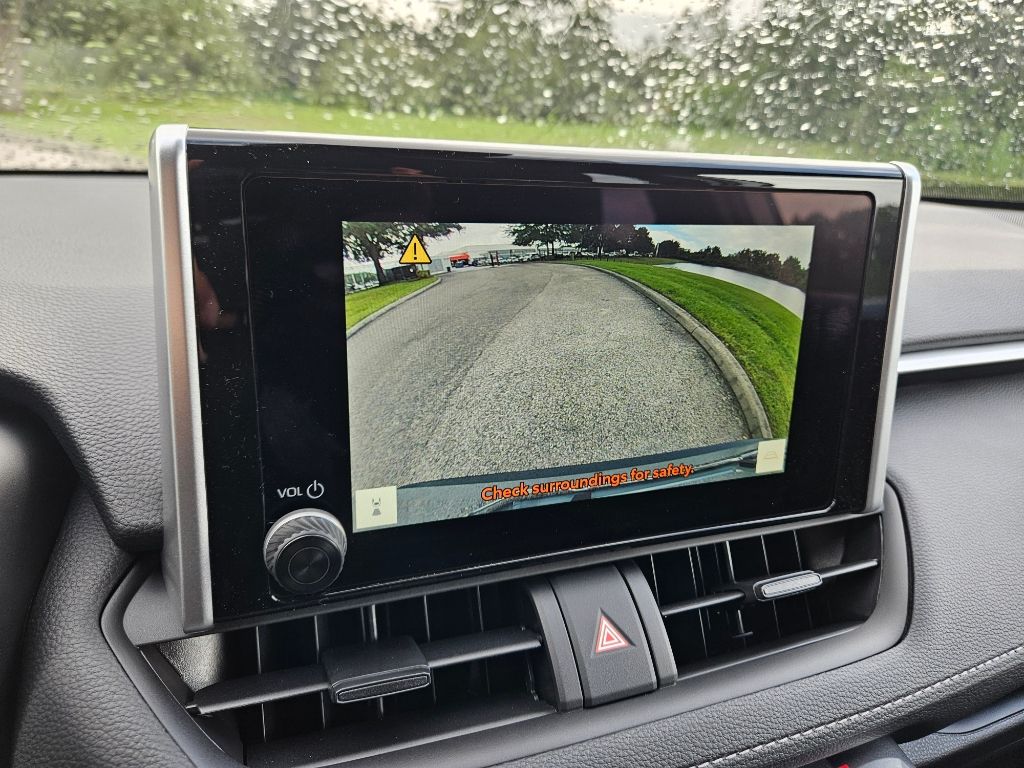 Thumbnail: 2024 Toyota RAV4 - 24