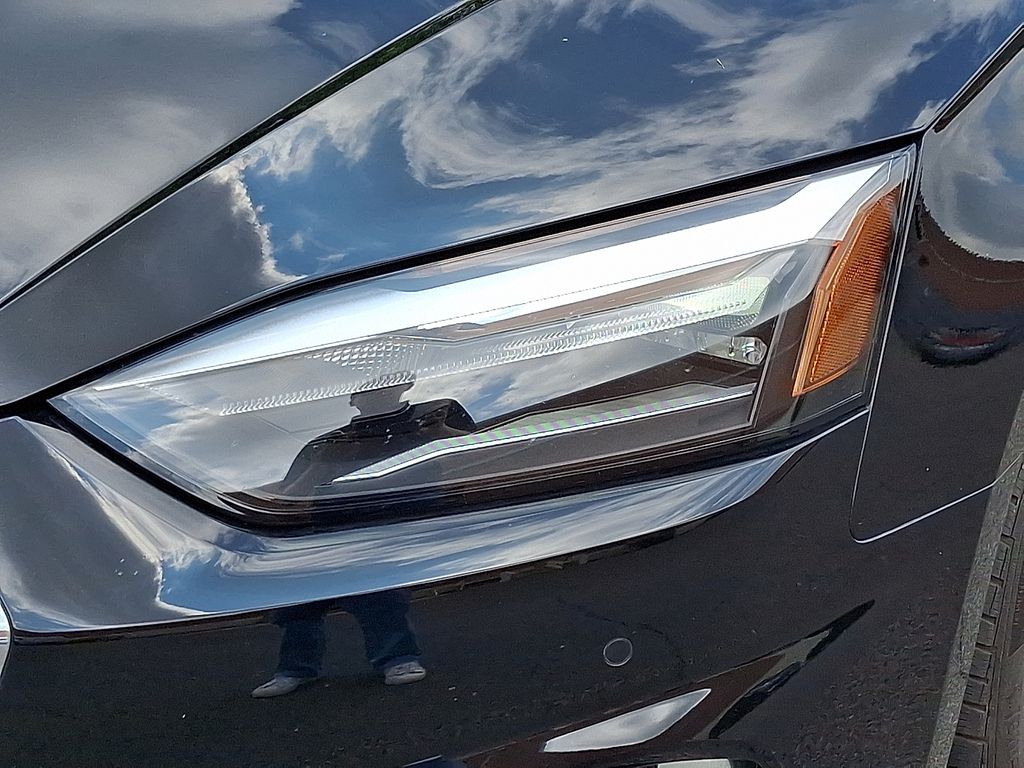 2022 Audi A5 Premium 8