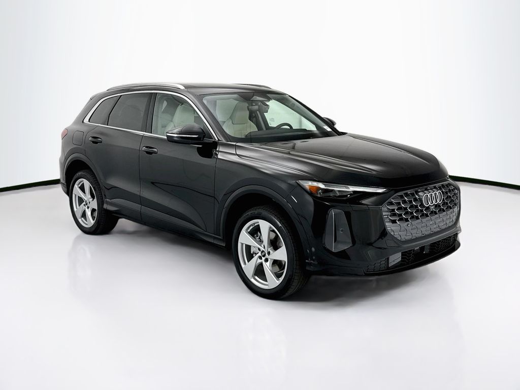Thumbnail: 2026 Audi Q5 - 3
