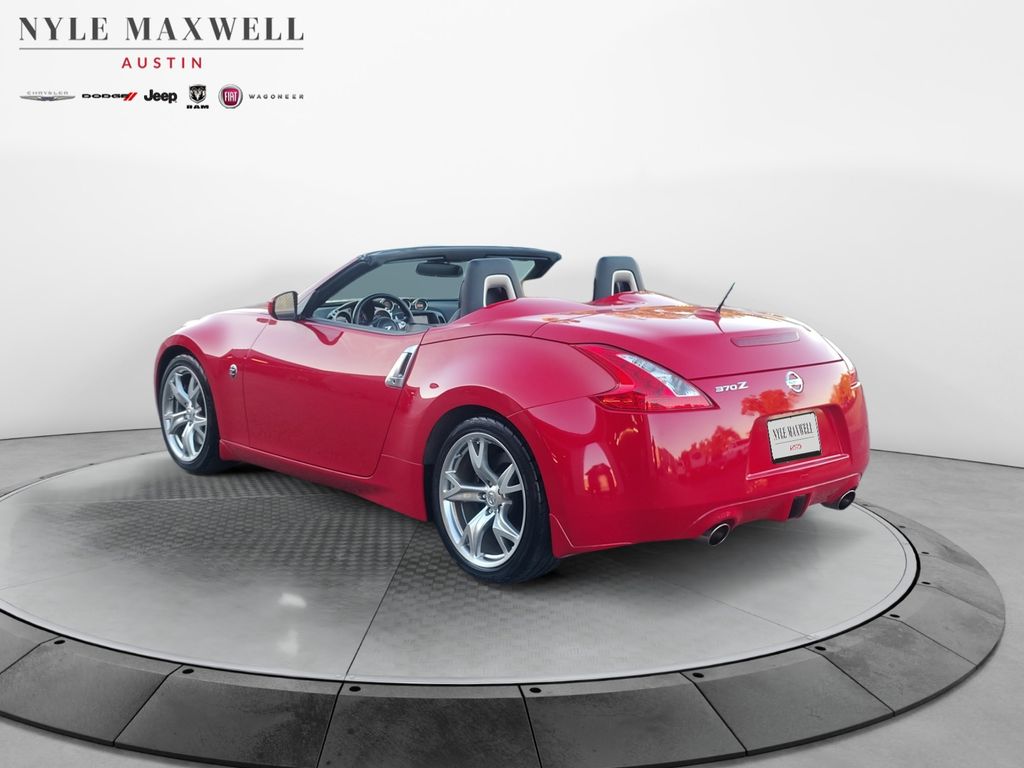 Used Car 2010 Nissan 370z  Touring For Sale Under $20,000 In Austin, Texas