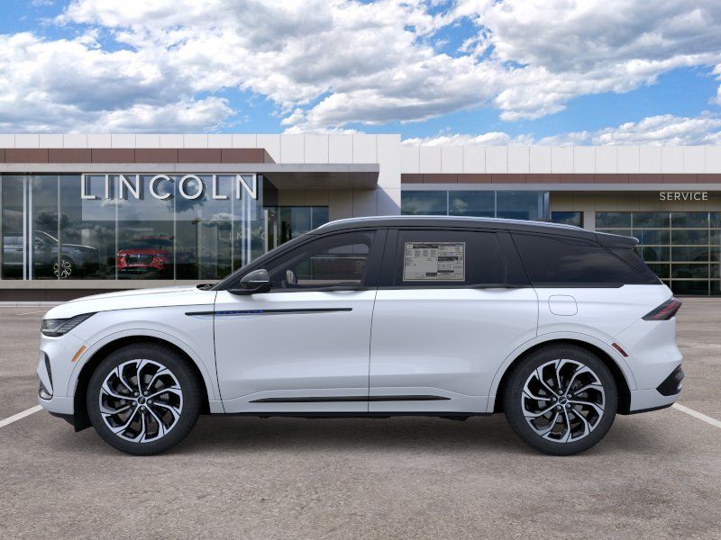New 2026 White Platinum Metallic Tri-Coat Lincoln Reserve image 3