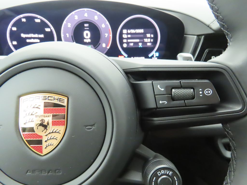 Thumbnail: 2025 Porsche Cayenne - 15