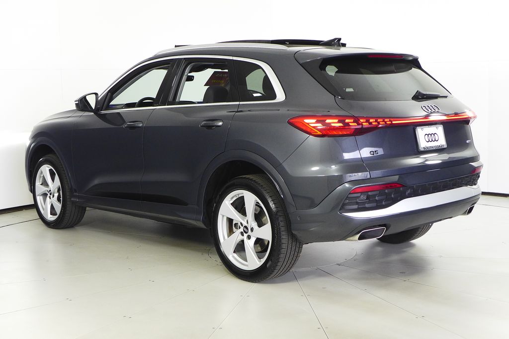 Thumbnail: 2025 Audi Q5 - 9