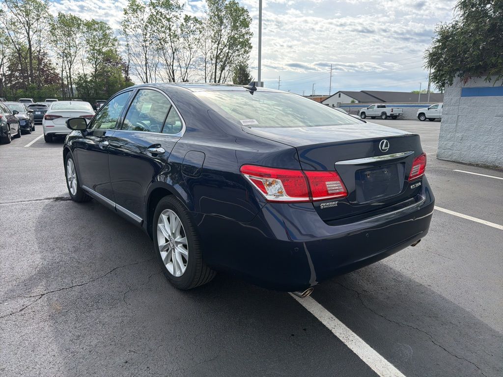 Thumbnail: 2012 Lexus ES - 3