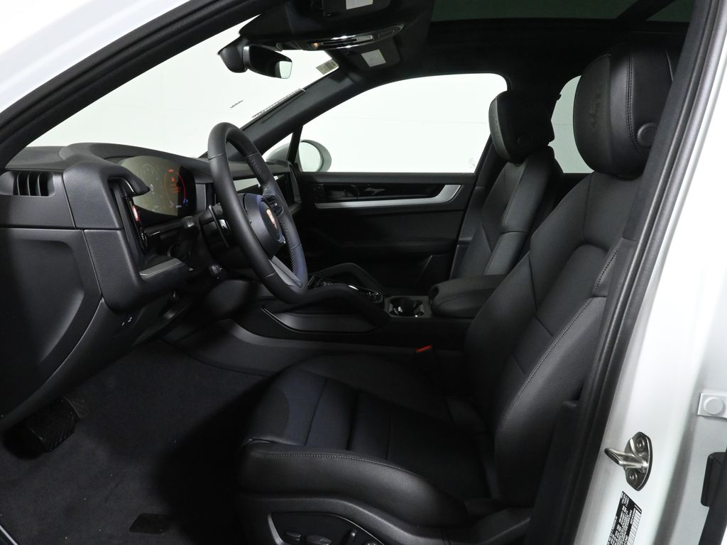 Thumbnail: 2026 Porsche Cayenne - 5