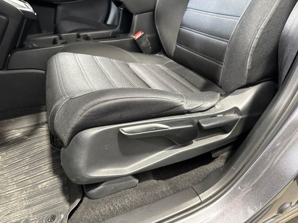 Thumbnail: 2019 Honda CR-V - 28