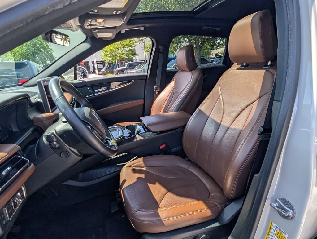 used 2022 Lincoln Nautilus car, priced at $29,500