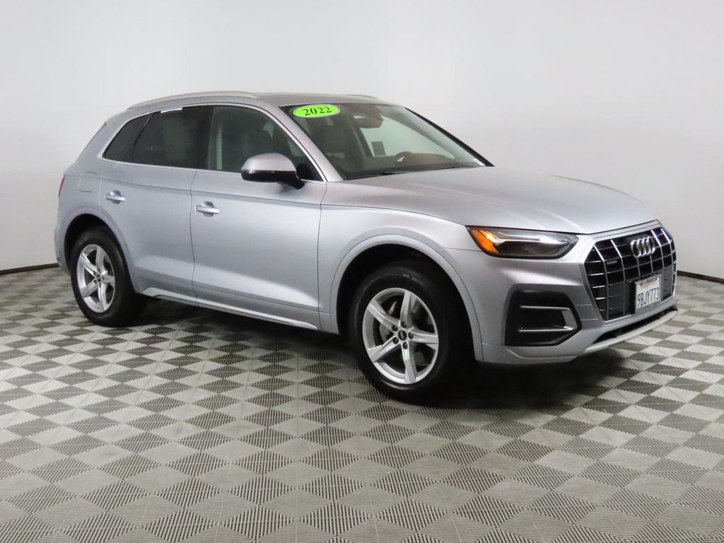Thumbnail: 2022 Audi Q5 - 7