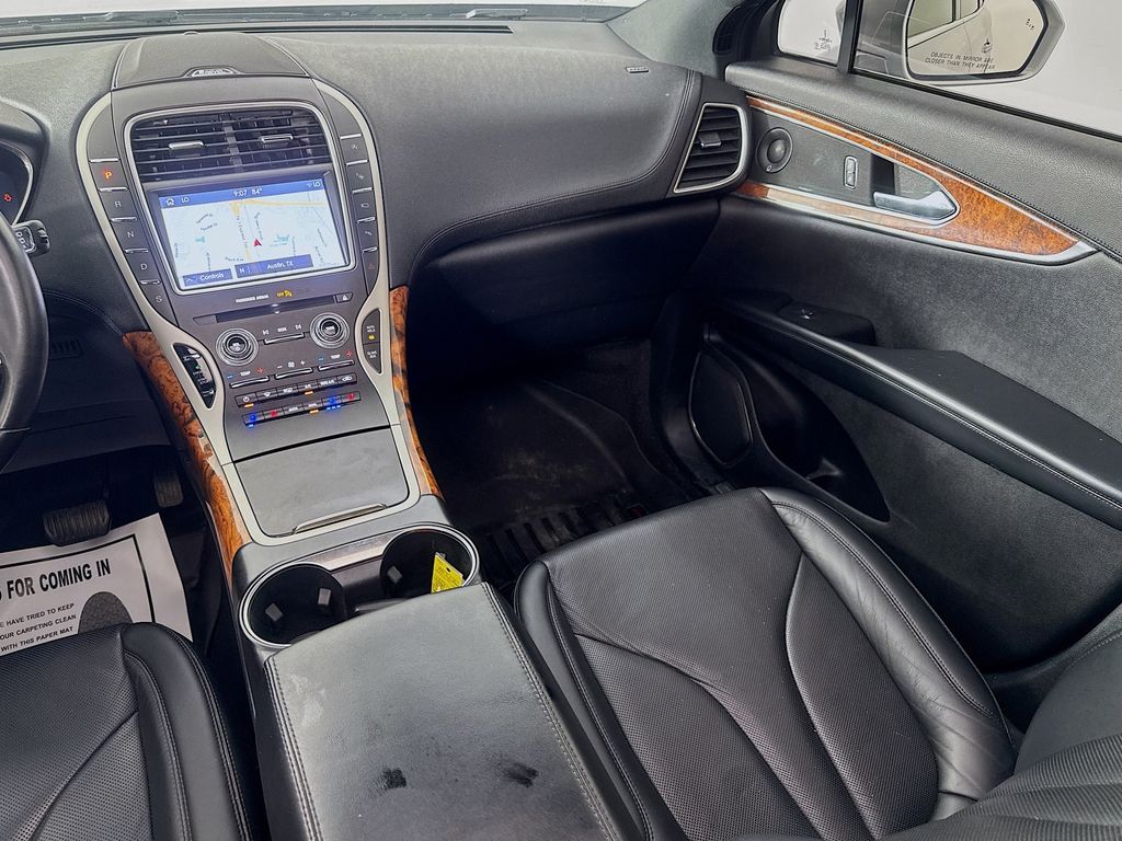 Used Car 2020 Lincoln Nautilus  Reserve For Sale Under $25,000 In Austin, Texas