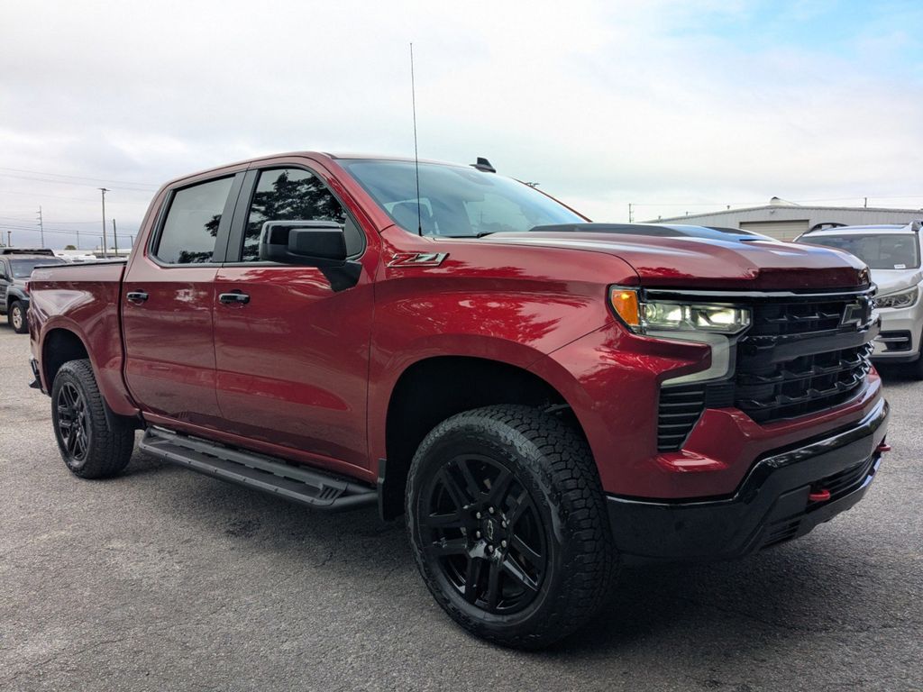 2025 Chevrolet Silverado 1500 LT