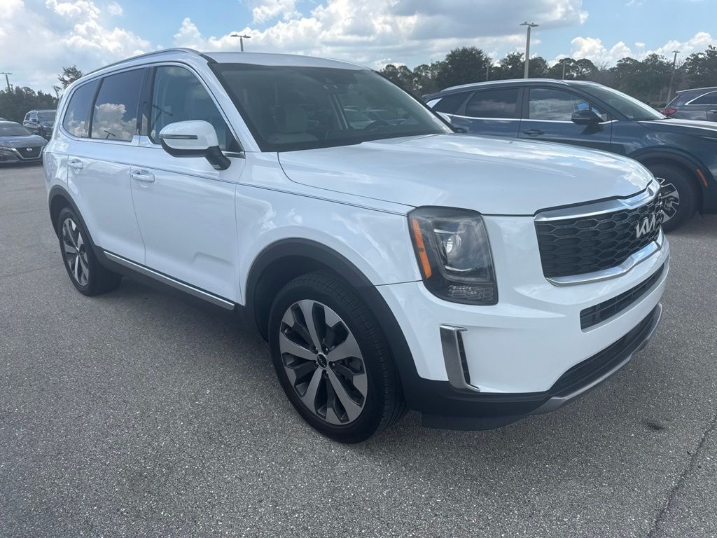 2022 Kia Telluride S FWD
