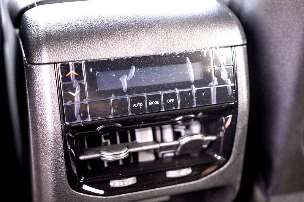 New Car 2025 Jeep Grand Cherokee L  Laredo For Sale Under $40,000 In Taylor, Texas