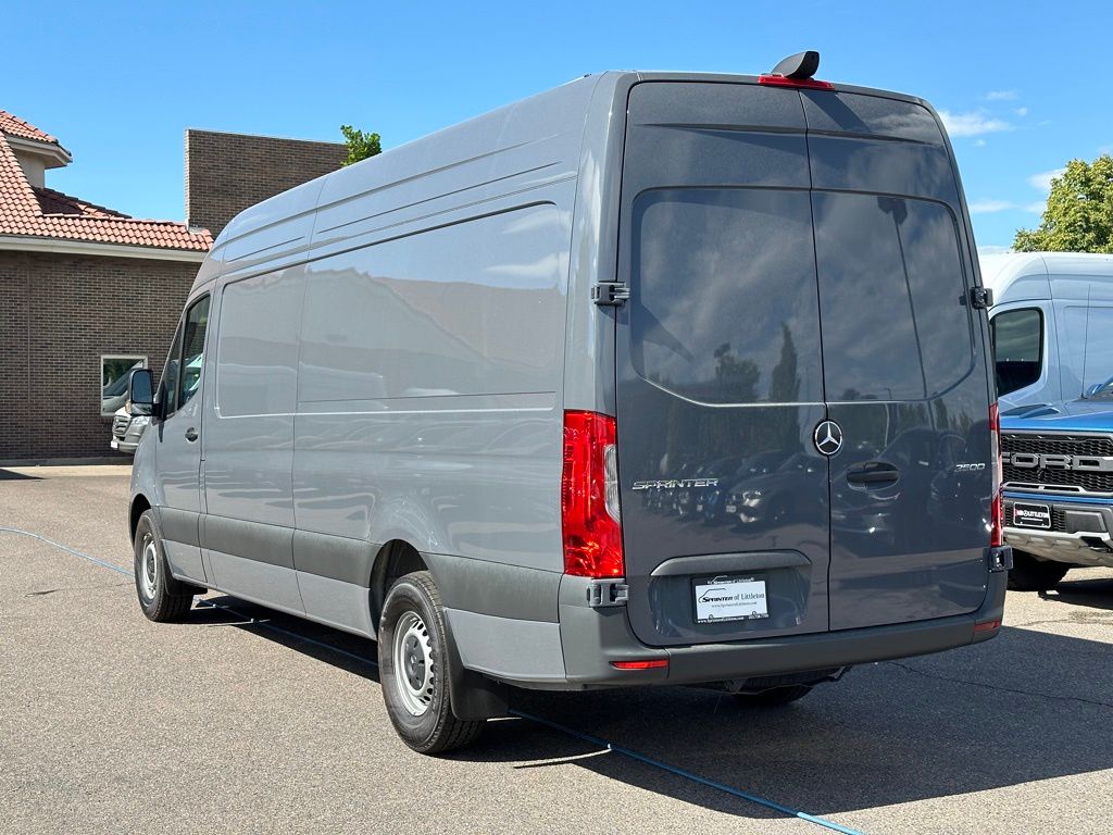 2024 Mercedes-Benz Sprinter 2500 Cargo 170 WB 3