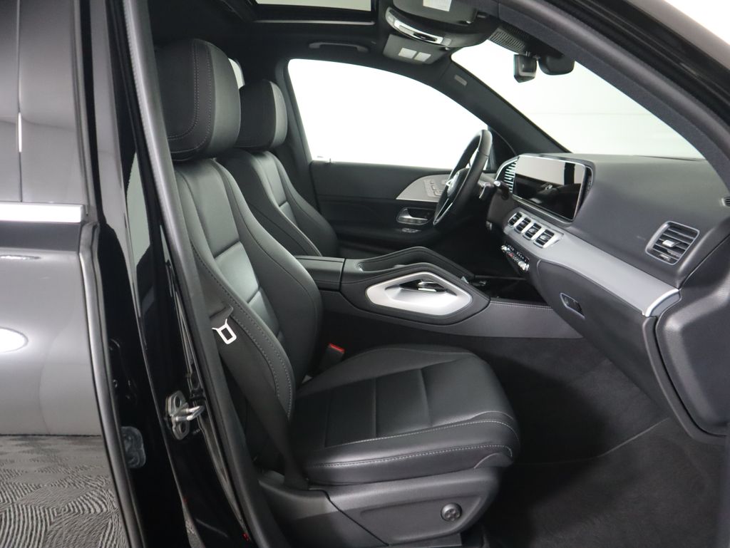 Thumbnail: 2024 Mercedes-Benz GLE - 21