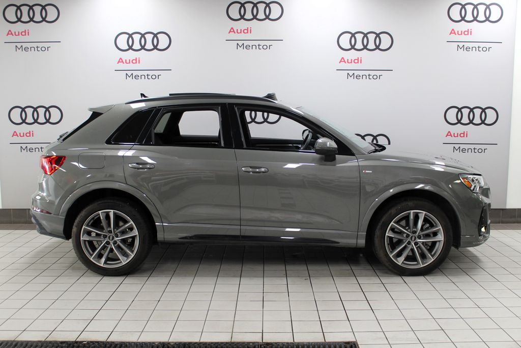 2023 Audi Q3 Premium 7