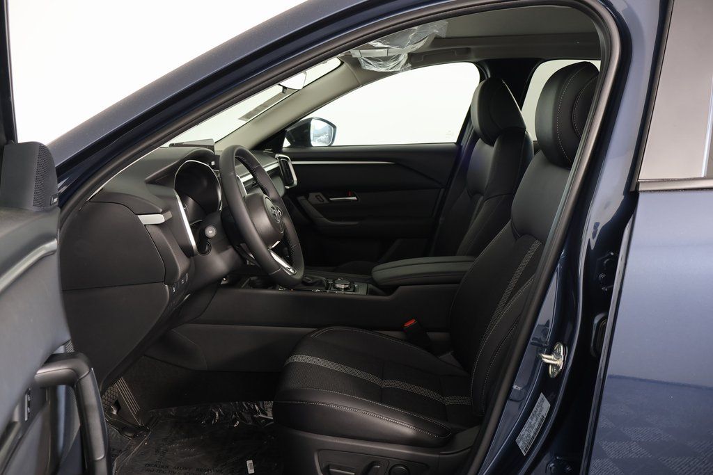 Thumbnail: 2025 Mazda CX-50 - 5