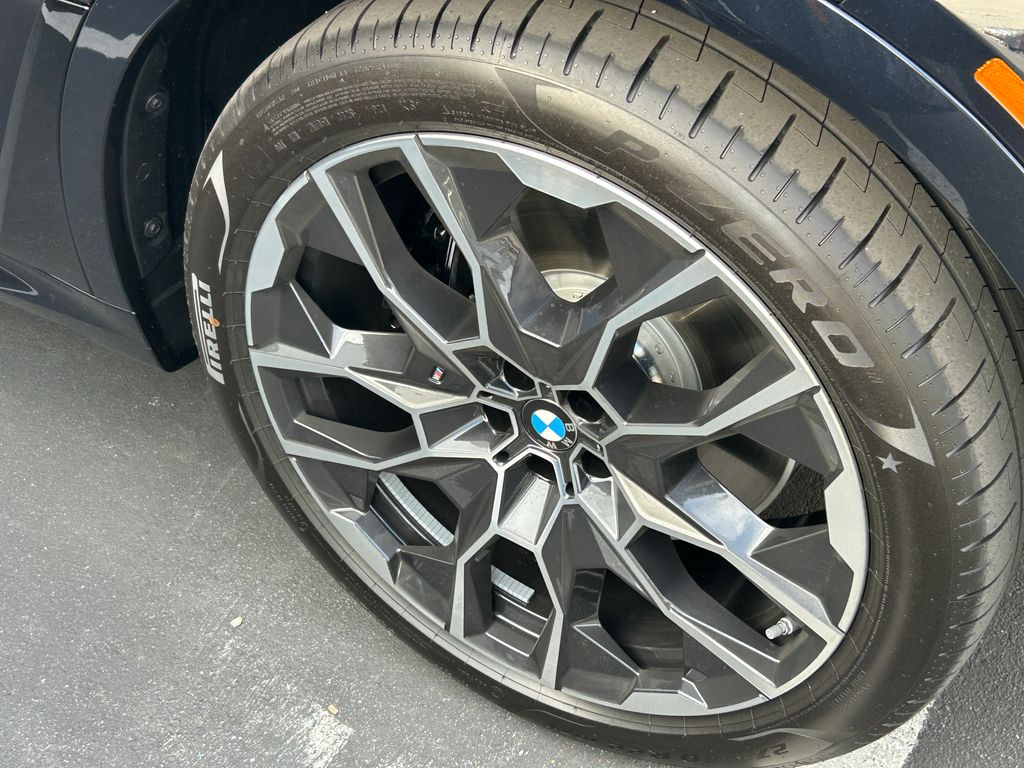 2026 BMW X7 xDrive40i 3