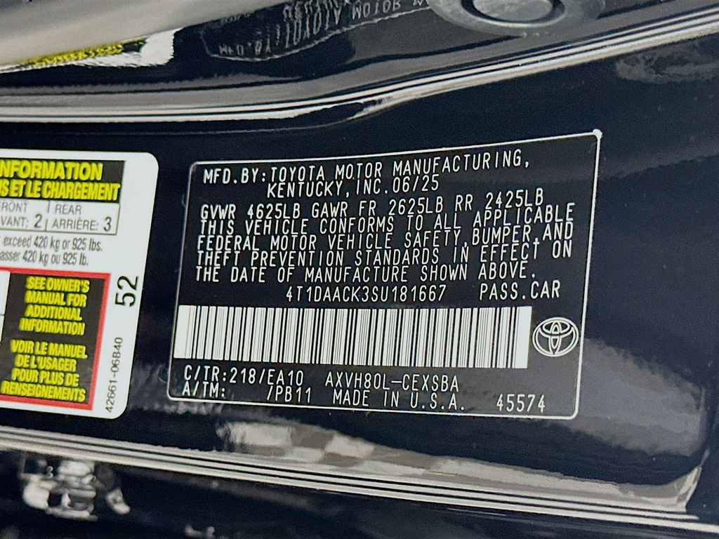 Thumbnail: 2025 Toyota Camry - 32