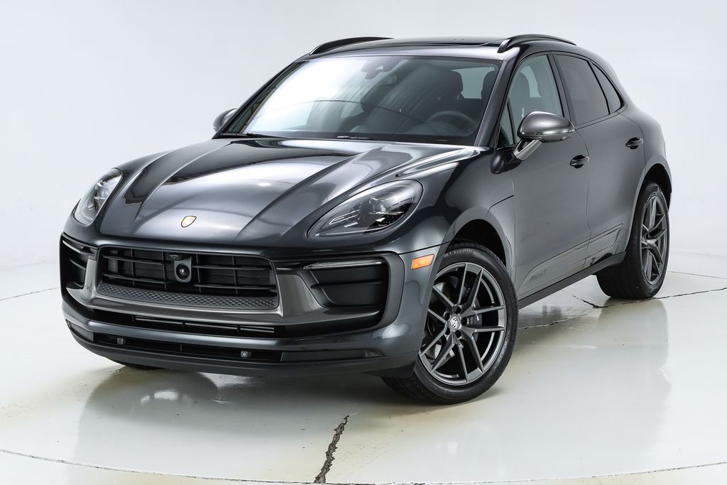 2026 Porsche Macan