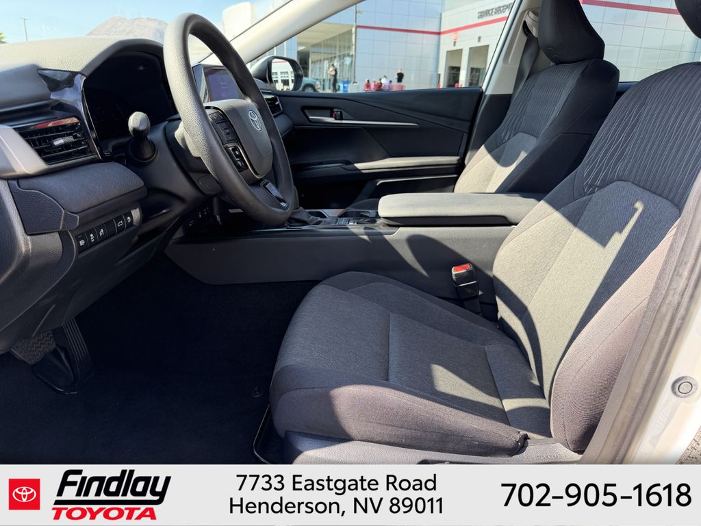 Used 2025 Toyota Camry Sedan
