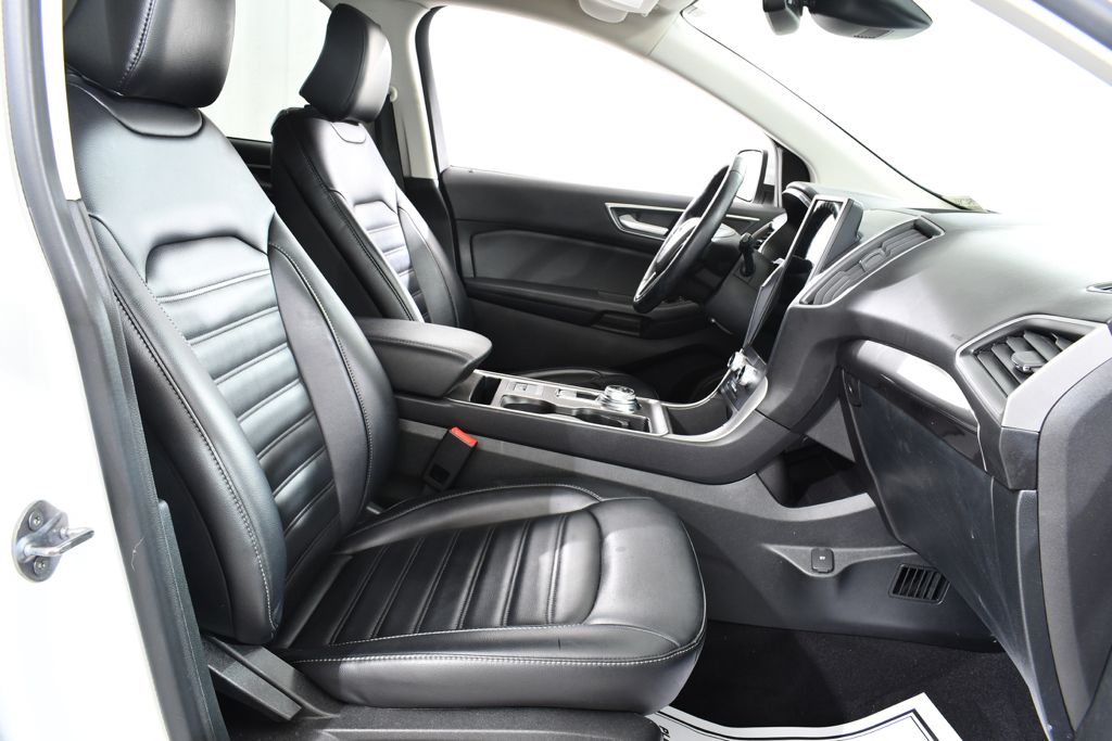 Used 2023 White Ford SEL image 10