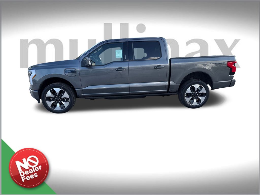 2025 Ford F-150 Lightning Platinum photo 2
