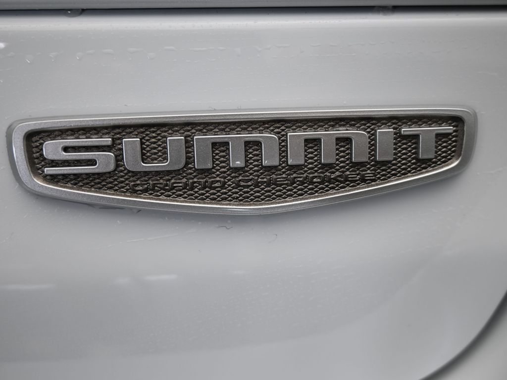 New 2025 Bright White Clearcoat Jeep Summit image 50