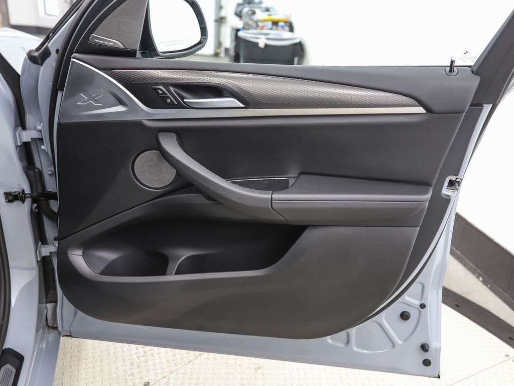 Thumbnail: 2024 BMW X3 - 29